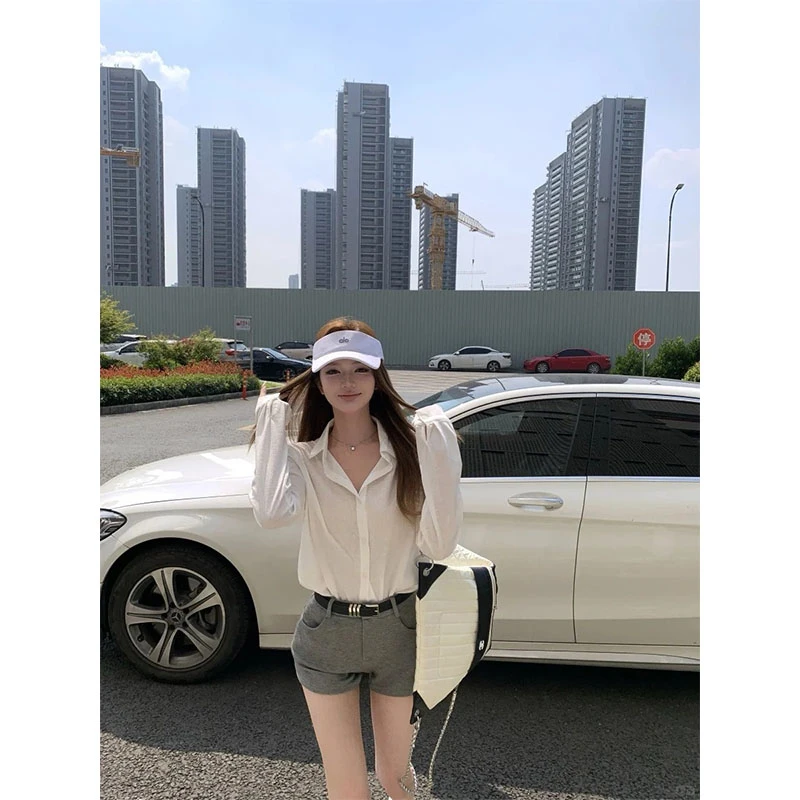 简约高级感气质宽松透气防晒长袖白色衬衫上衣高腰直筒休闲短裤女