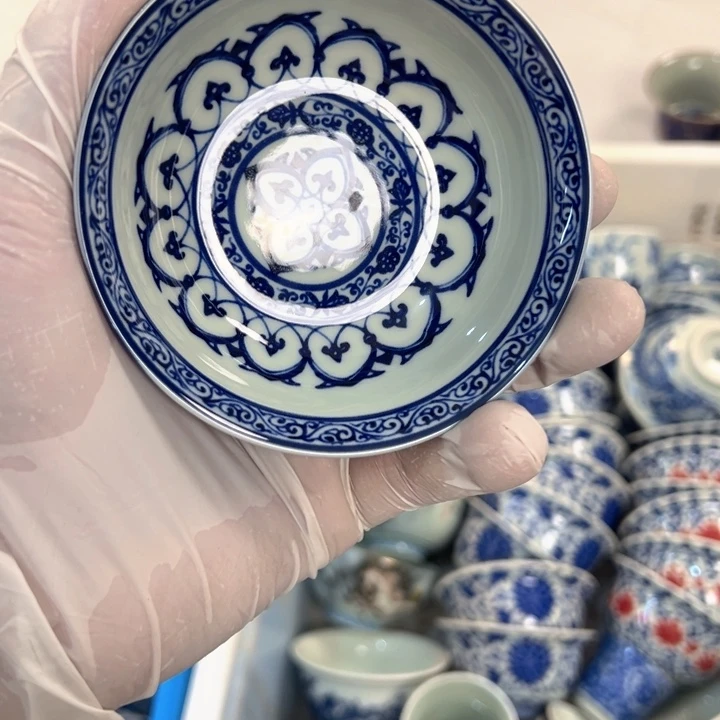 瓷片白青花宝相普洱杯全品