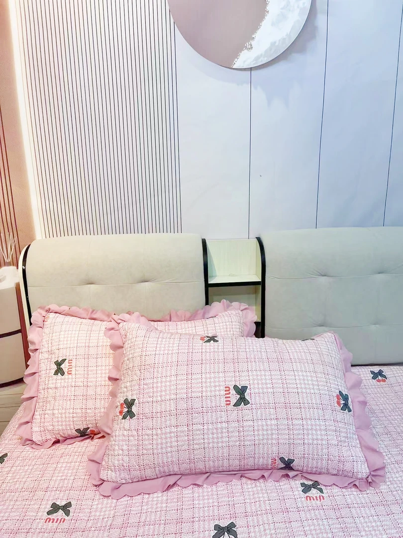 《花边枕套》S 泡泡 棉新款绗绣花边枕套 48*74cm （一对装）