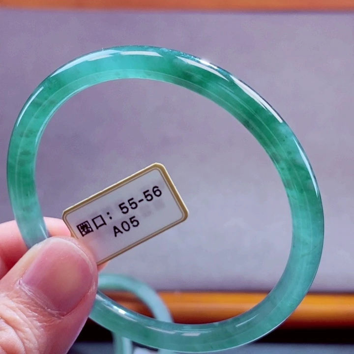 翡翠未镶嵌手镯翡翠手镯23
