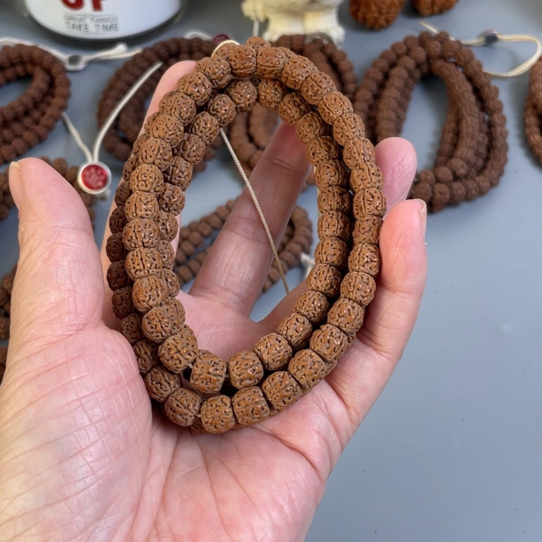 仲***金刚菩提吊坠藏切108