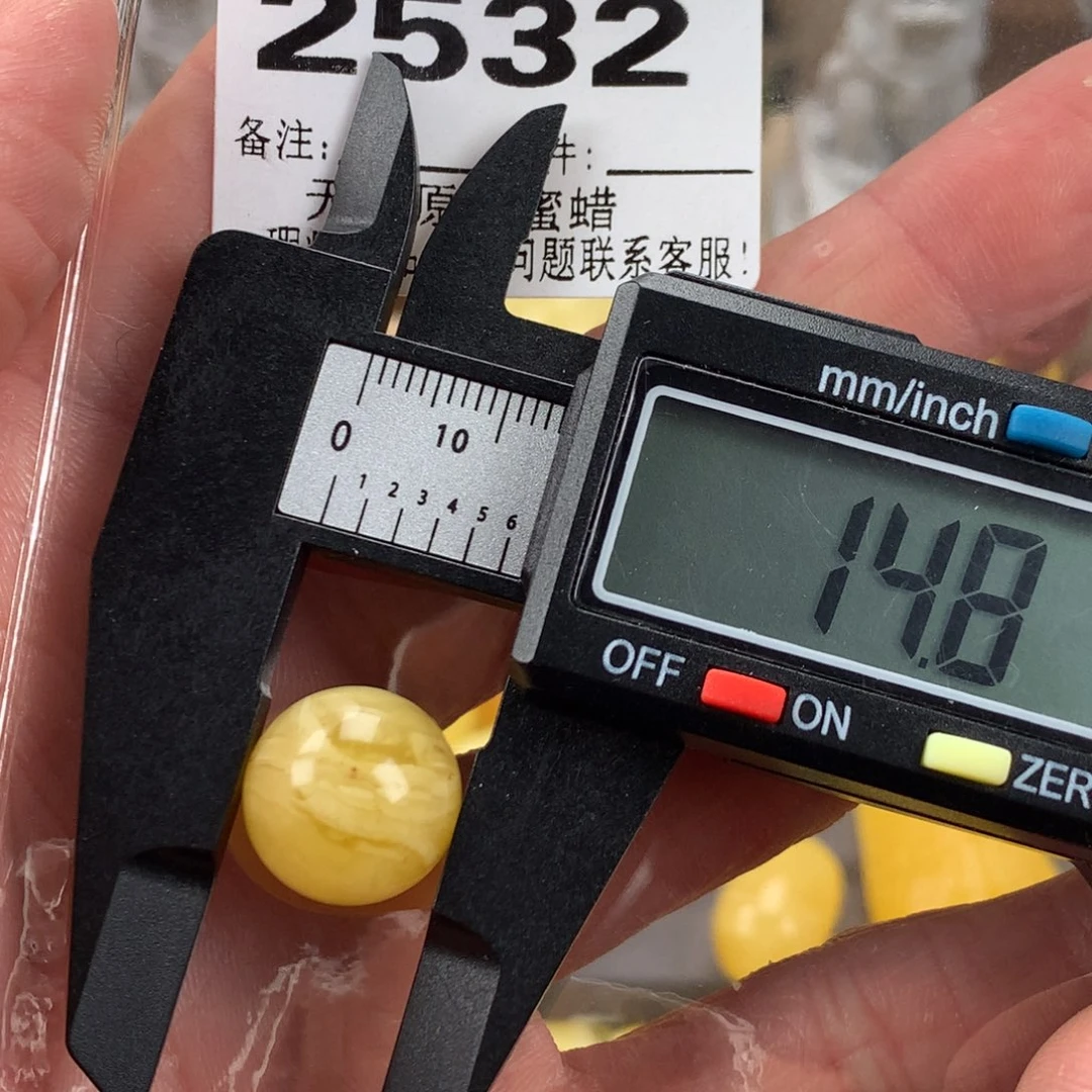 琥珀未镶嵌珠宝奇石裸石