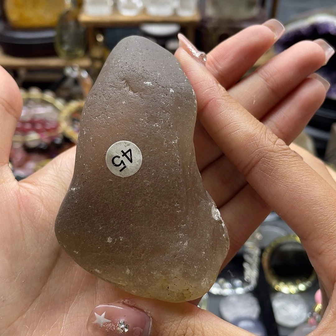 未镶嵌颈饰水晶水晶