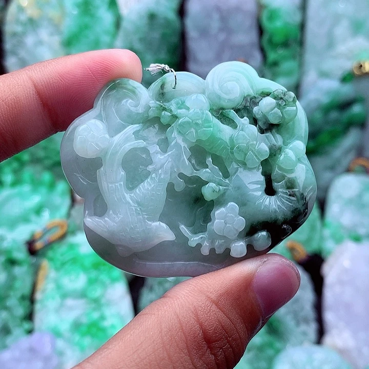 翡翠未镶嵌吊坠(不含链)