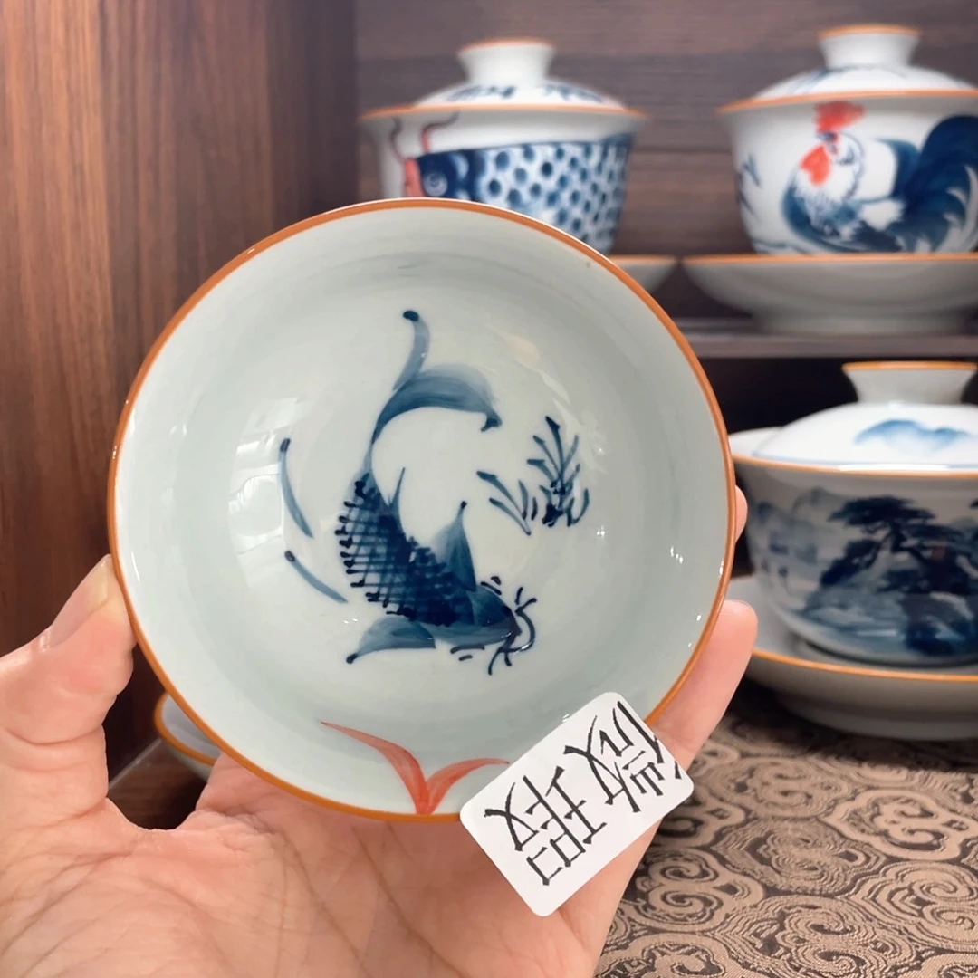 釉下手绘茶具微瑕