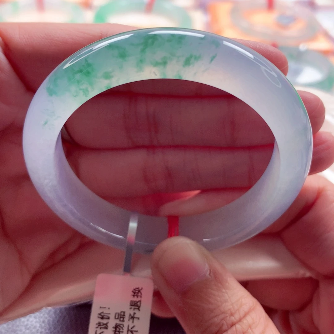 翡翠未镶嵌手镯50起光冰飘花零毛孔毕业小手福利A