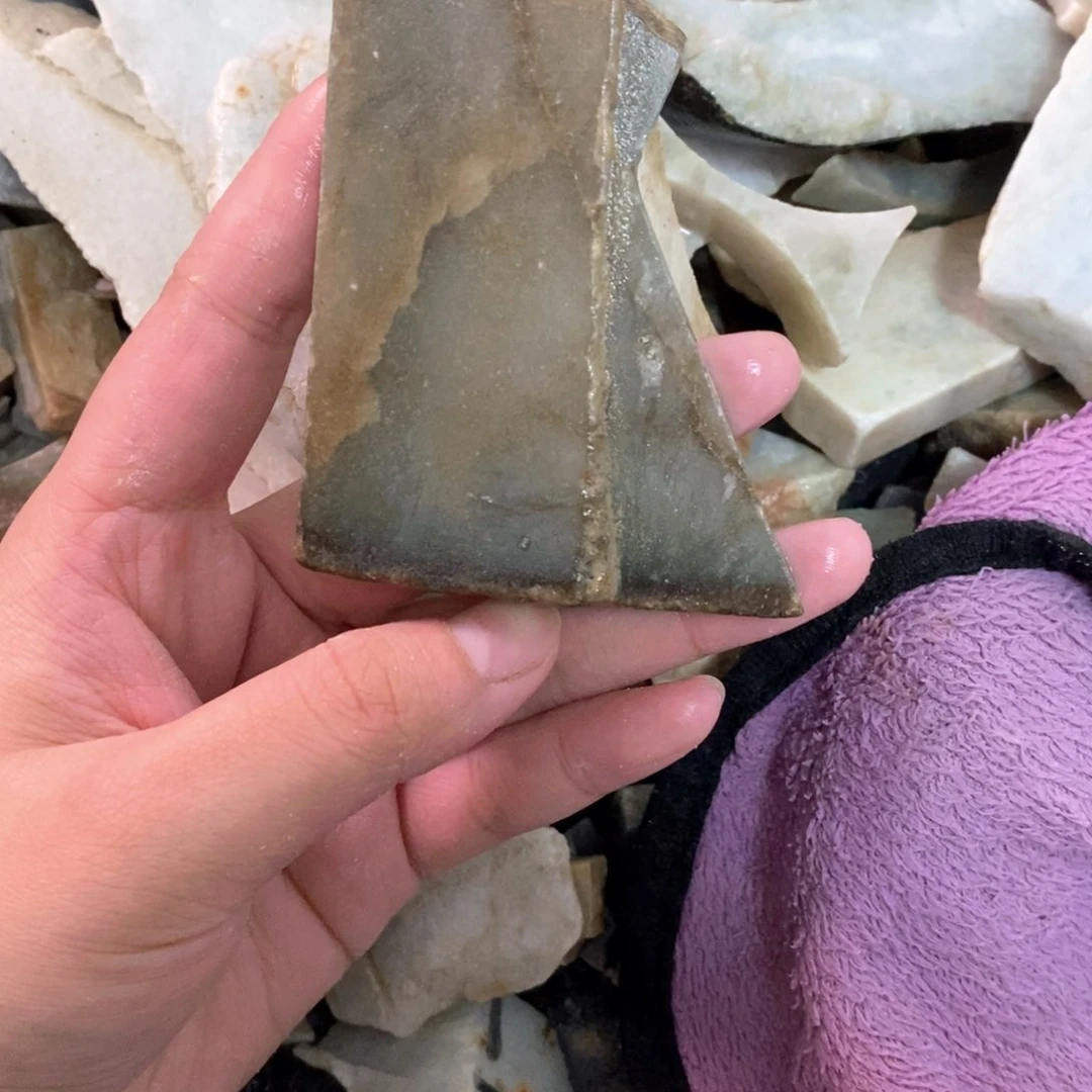 翡翠未镶嵌颈饰天然翡翠