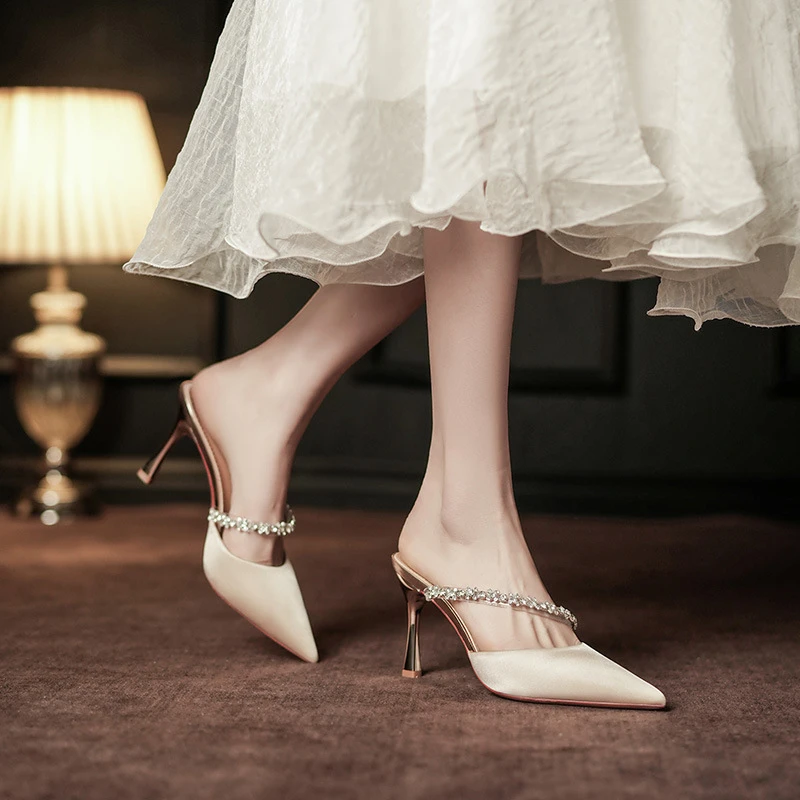 细跟高跟鞋女绸缎包头凉鞋一字带水钻性感欧美风春夏秋元富夏季外