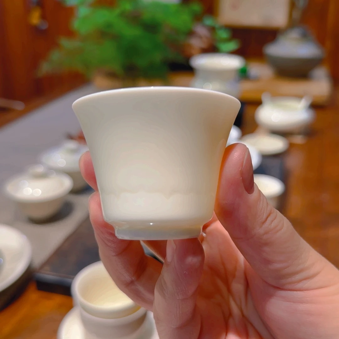 微澜定瓷 薄胎小马蹄杯50cc