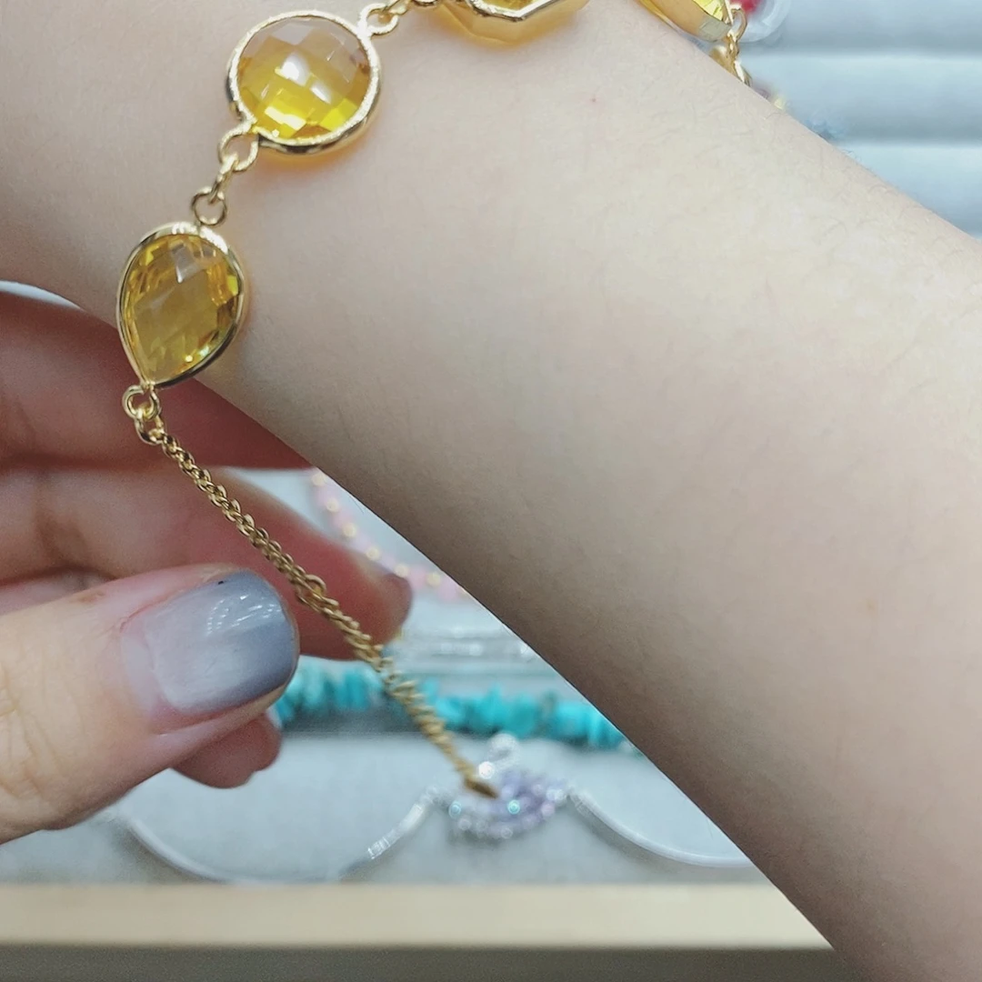 【闪购商品】银S925镶嵌耳饰托帕石