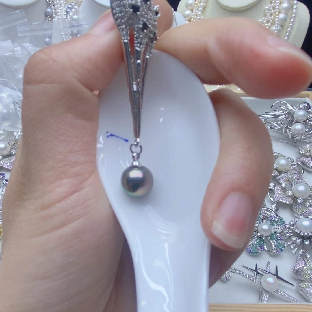 未镶嵌吊坠淡水珍珠F*y