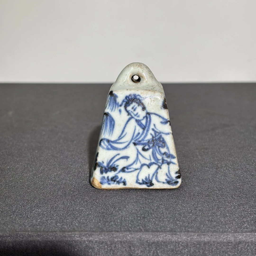 青花人物四方秤砣