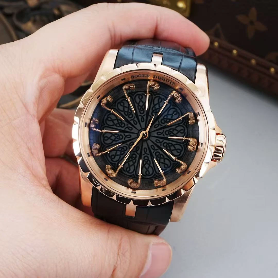 99新 ROGER DUBUIS/罗杰杜彼 圆桌骑士男款（定金单，拍完全款发货）