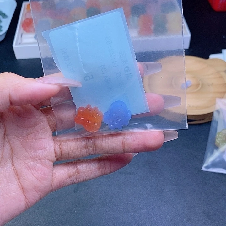 雅***4玛瑙/玉髓合金车挂