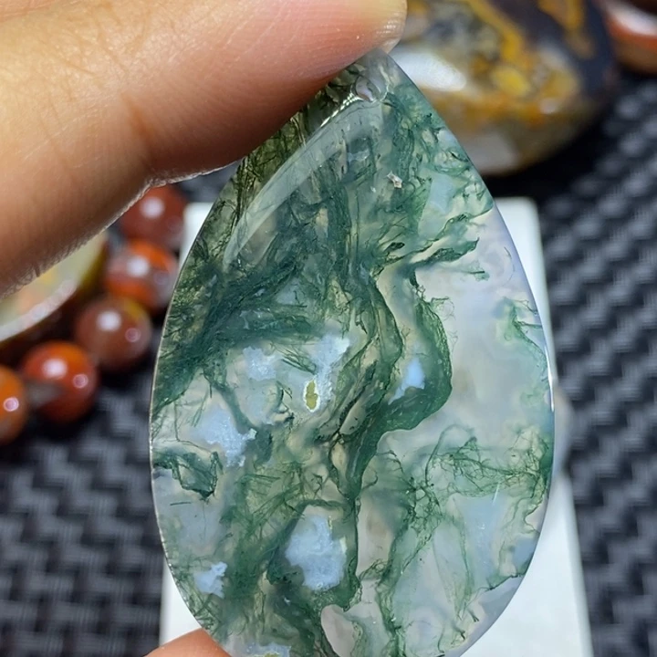 玛瑙/玉髓颈饰未镶嵌宛*