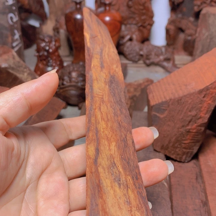 檀香紫檀（小叶紫檀）李*宁