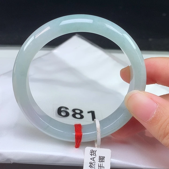 翡翠未镶嵌手镯翡翠手镯