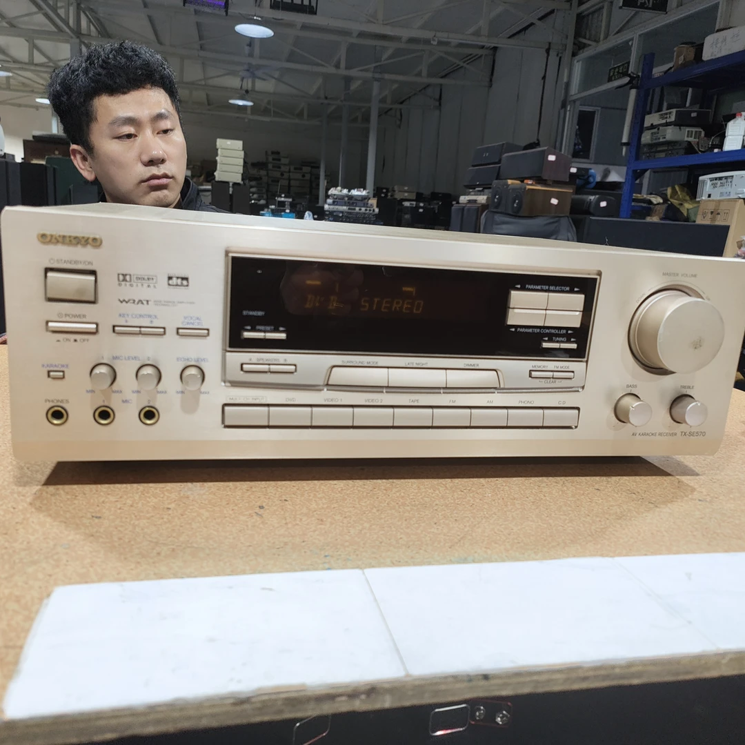 8新 Onkyo/安桥 二手安桥SE570功放，出声