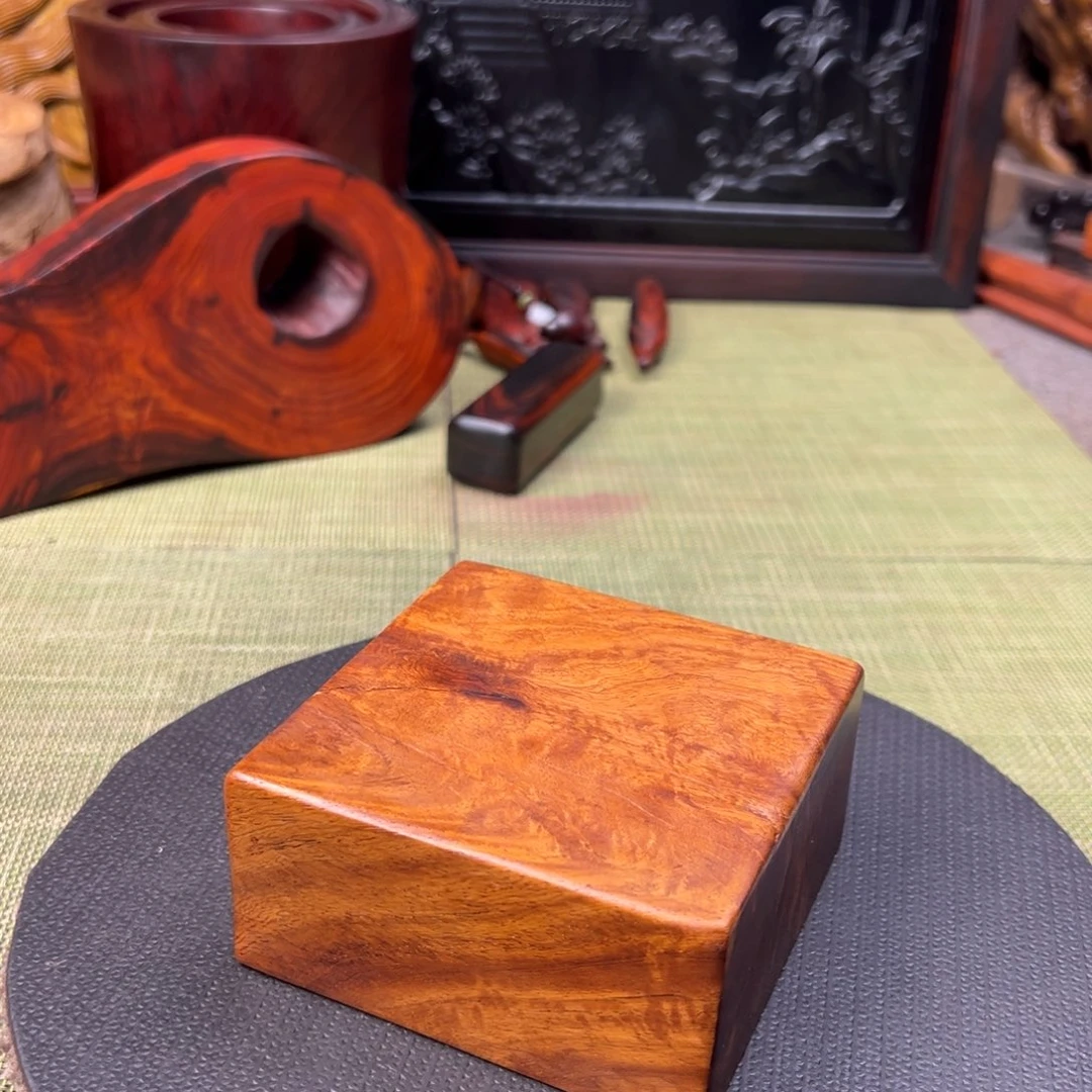 大果紫檀（缅甸花梨）P****哥