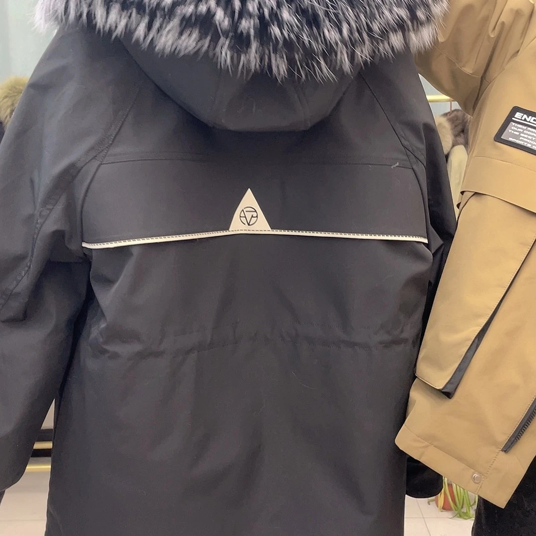 黑色冲锋衣外皮可拆卸L