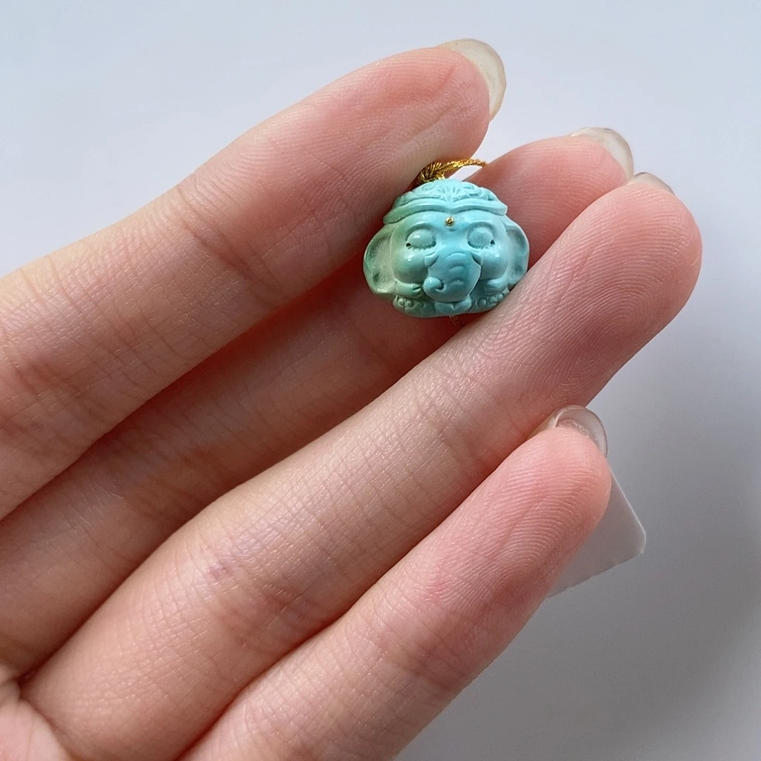 未镶嵌绿松石珠宝奇石