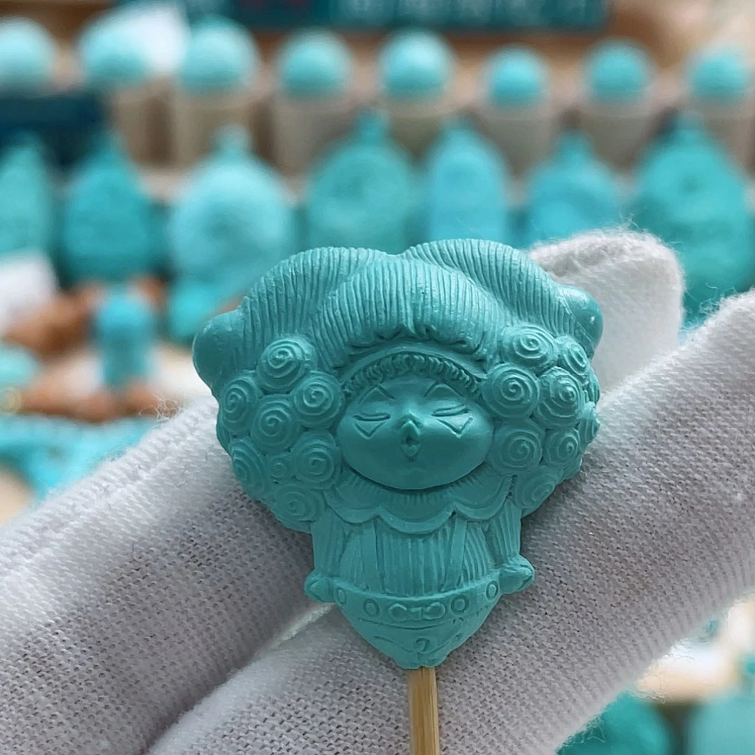 未镶嵌绿松石珠宝奇石