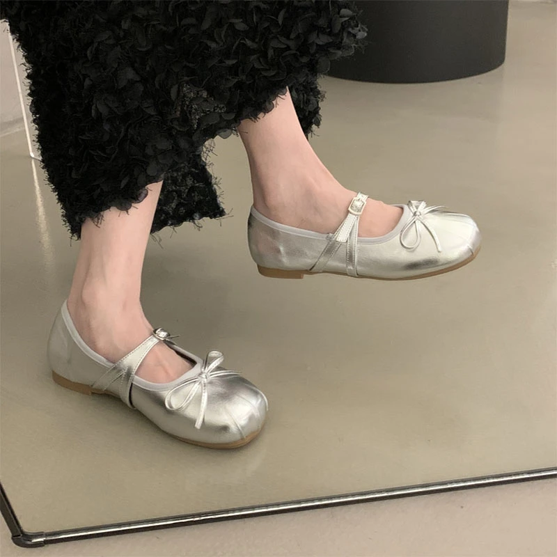 复古法式平底小皮鞋女款2025新款春季配裙子百搭浅口玛丽珍单鞋子