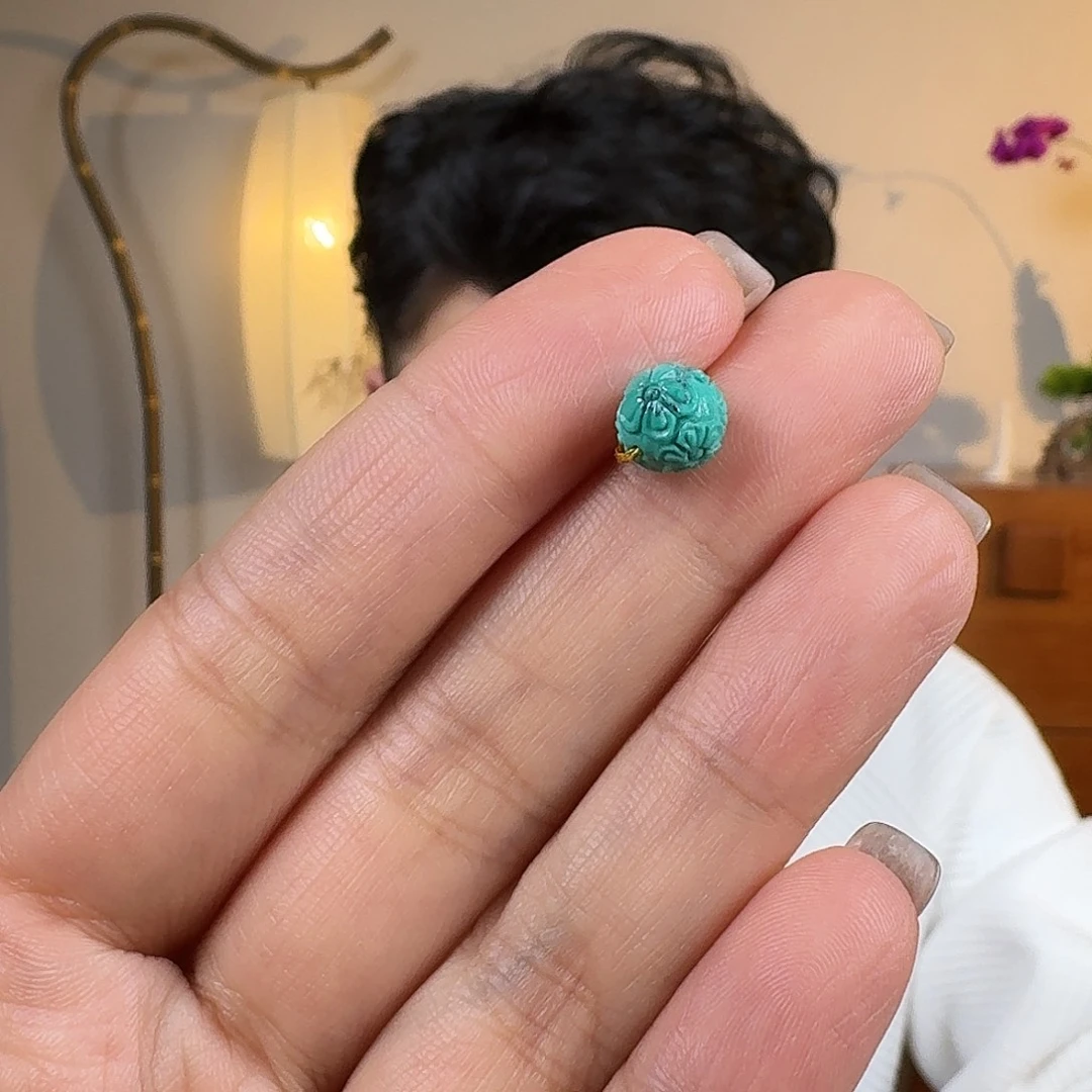 绿松石未镶嵌挂件