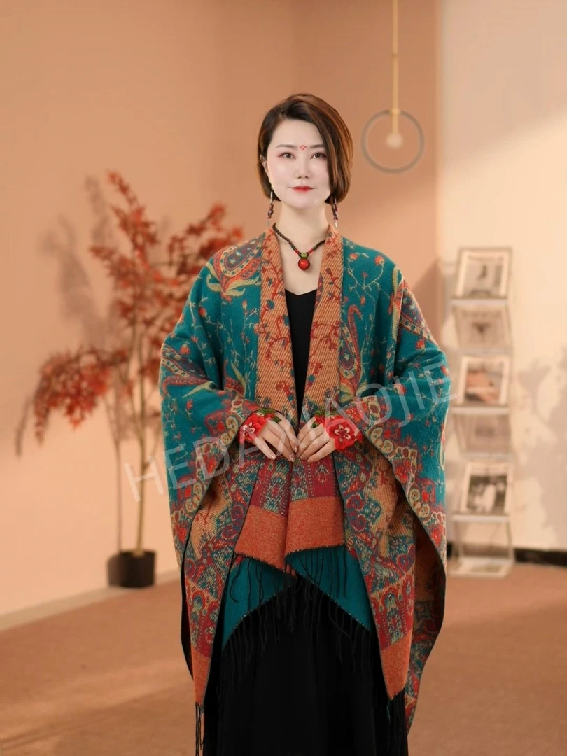 新款民族风保暖欧美外搭流苏花色旅游大披肩斗篷9099