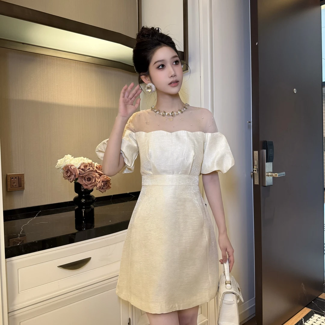 【时时原创】气质显瘦复古简约法式名媛泡泡袖收腰宴会连衣裙21285