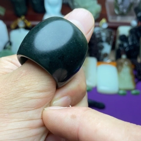 未镶嵌手镯和田玉（糖玉）