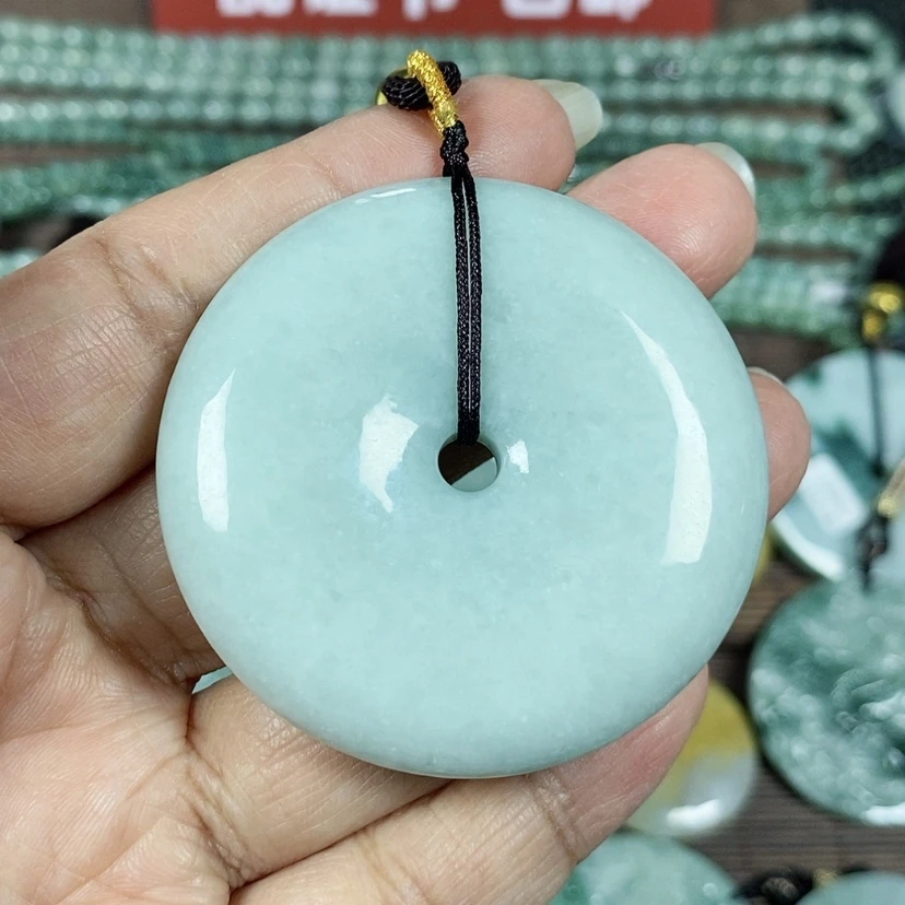【闪购商品】翡翠颈饰未镶嵌玉吊坠翡翠玉大款面包扣