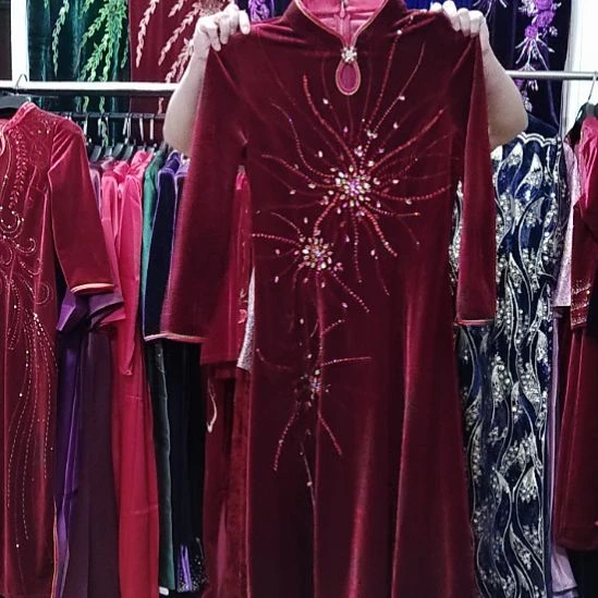 蓝***心酒红色金丝绒重工长款改良旗袍裙l码