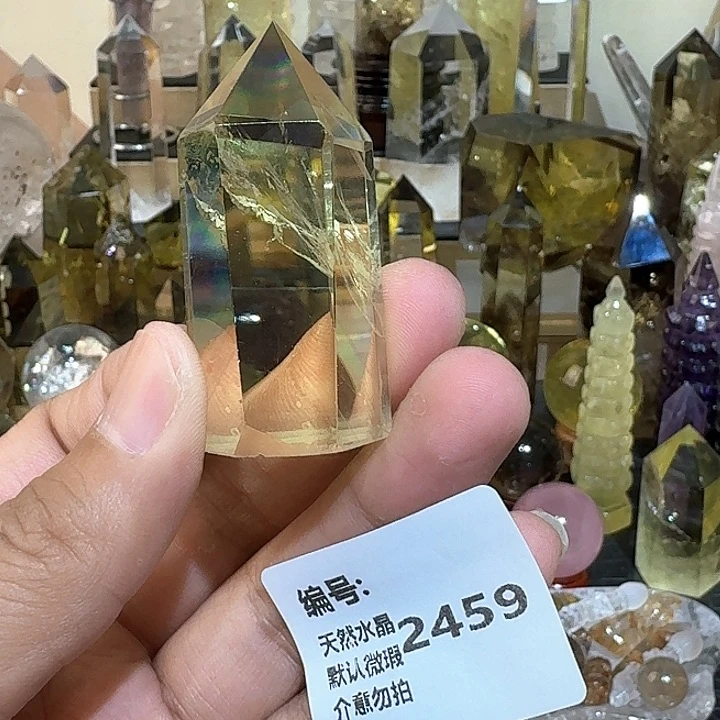 未镶嵌颈饰水晶雄*柱