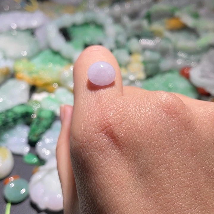 颈饰未镶嵌翡翠天