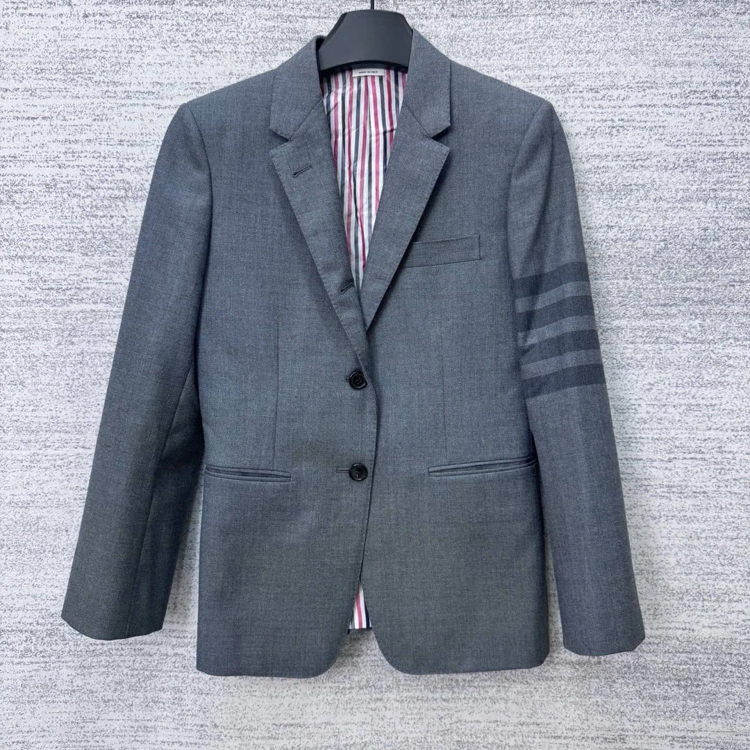 99新 THOMBROWNE A100613/经典四道杠灰色西装/38码