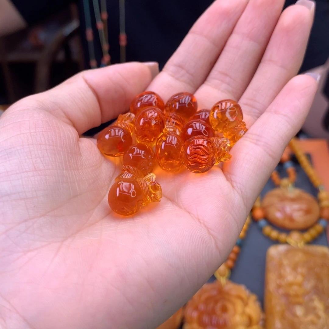 未镶嵌吊坠(不含链)蜜蜡多样性发一