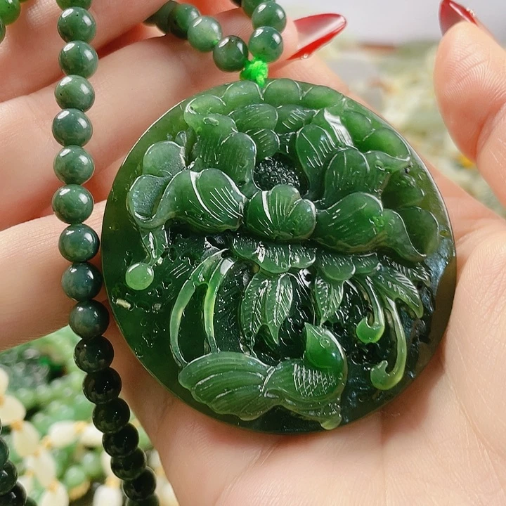 未镶嵌和田玉挂件