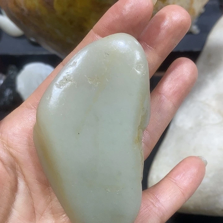 未镶嵌和田玉（糖玉）挂件