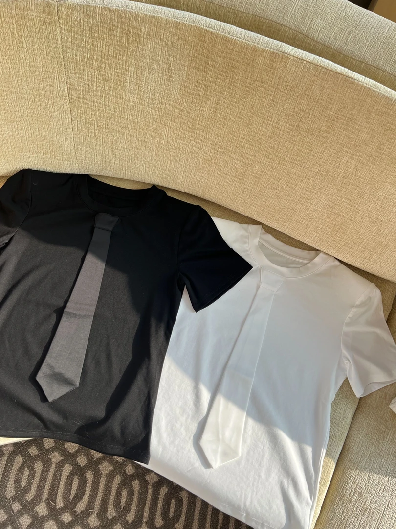 DOUWU【帅帅女神】黑白两色领带半袖净版上衣SY13427