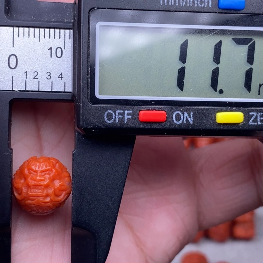 南红玛瑙配饰未镶嵌微瑕