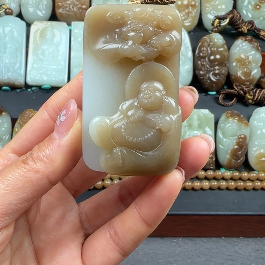 和田玉未镶嵌挂件