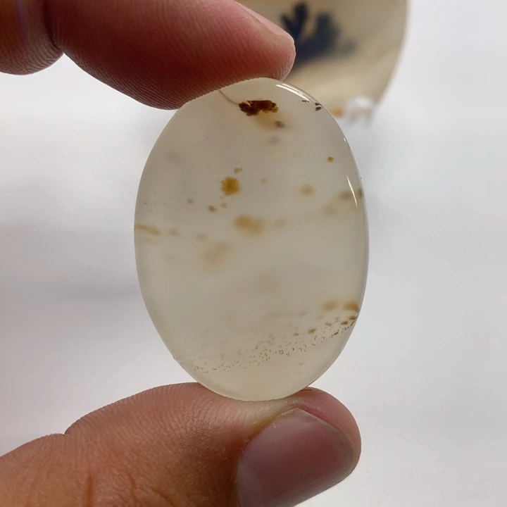 玛瑙/玉髓颈饰未镶嵌8****3