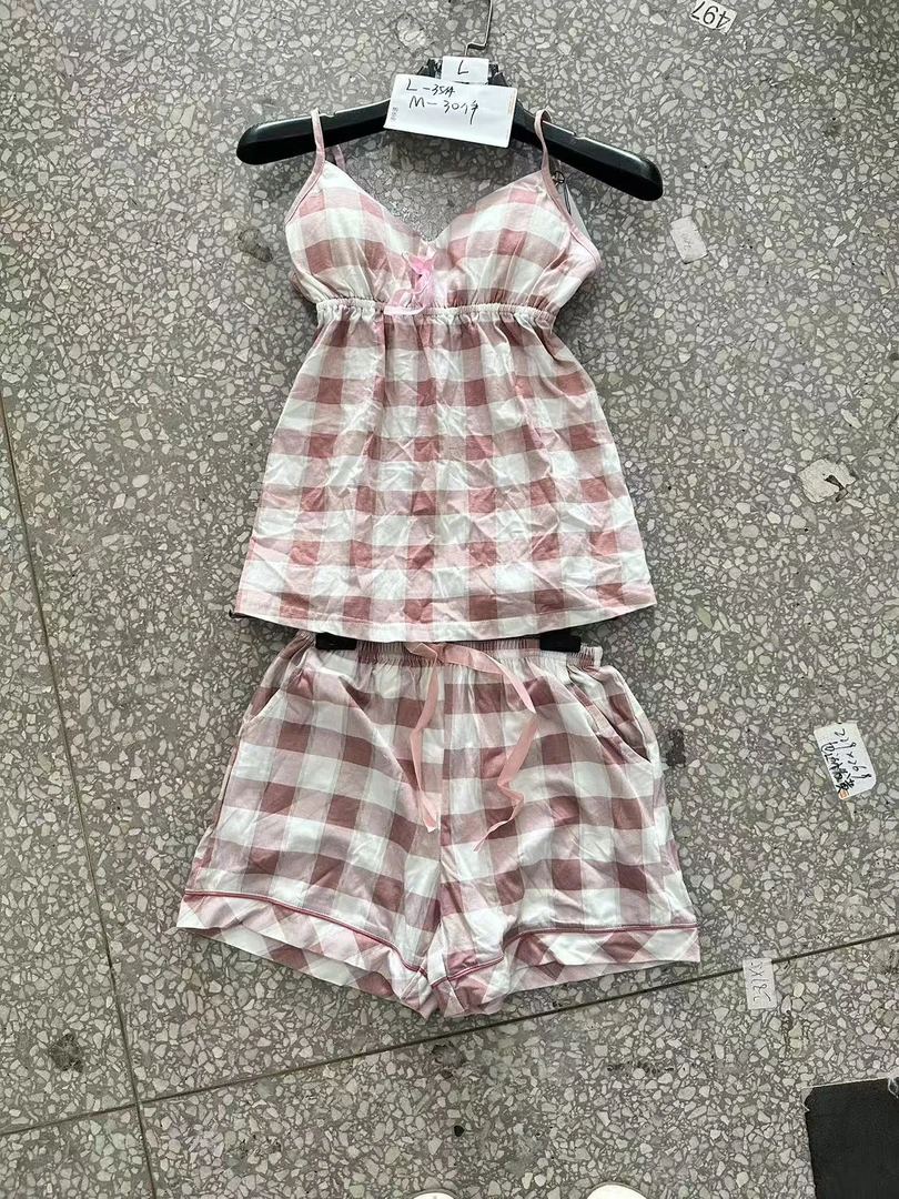 《兵哥外贸》粉色格子吊带短裤套装睡衣 发一套