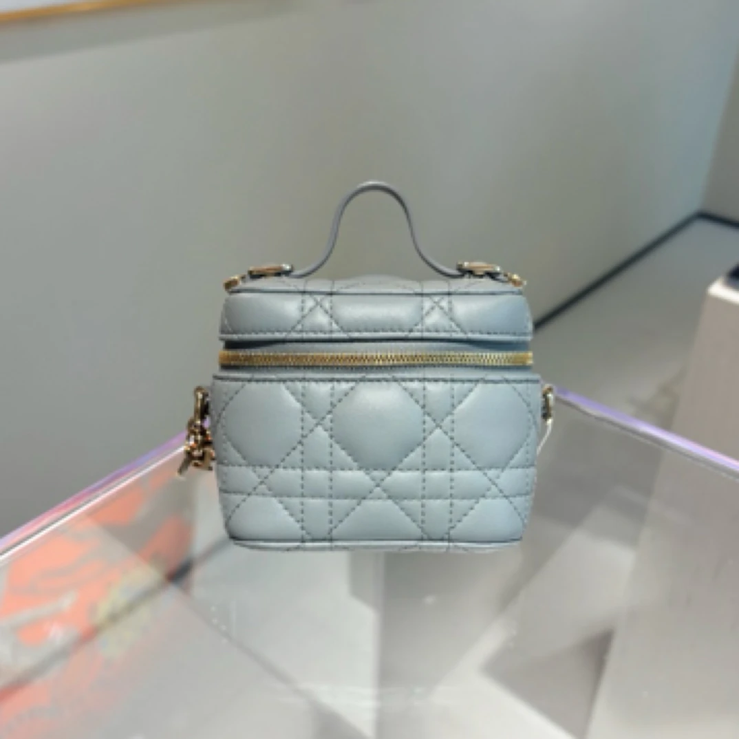 95新 DIOR/迪奥 迪奥 dior 盒子包 mini 云雾蓝/JW0901