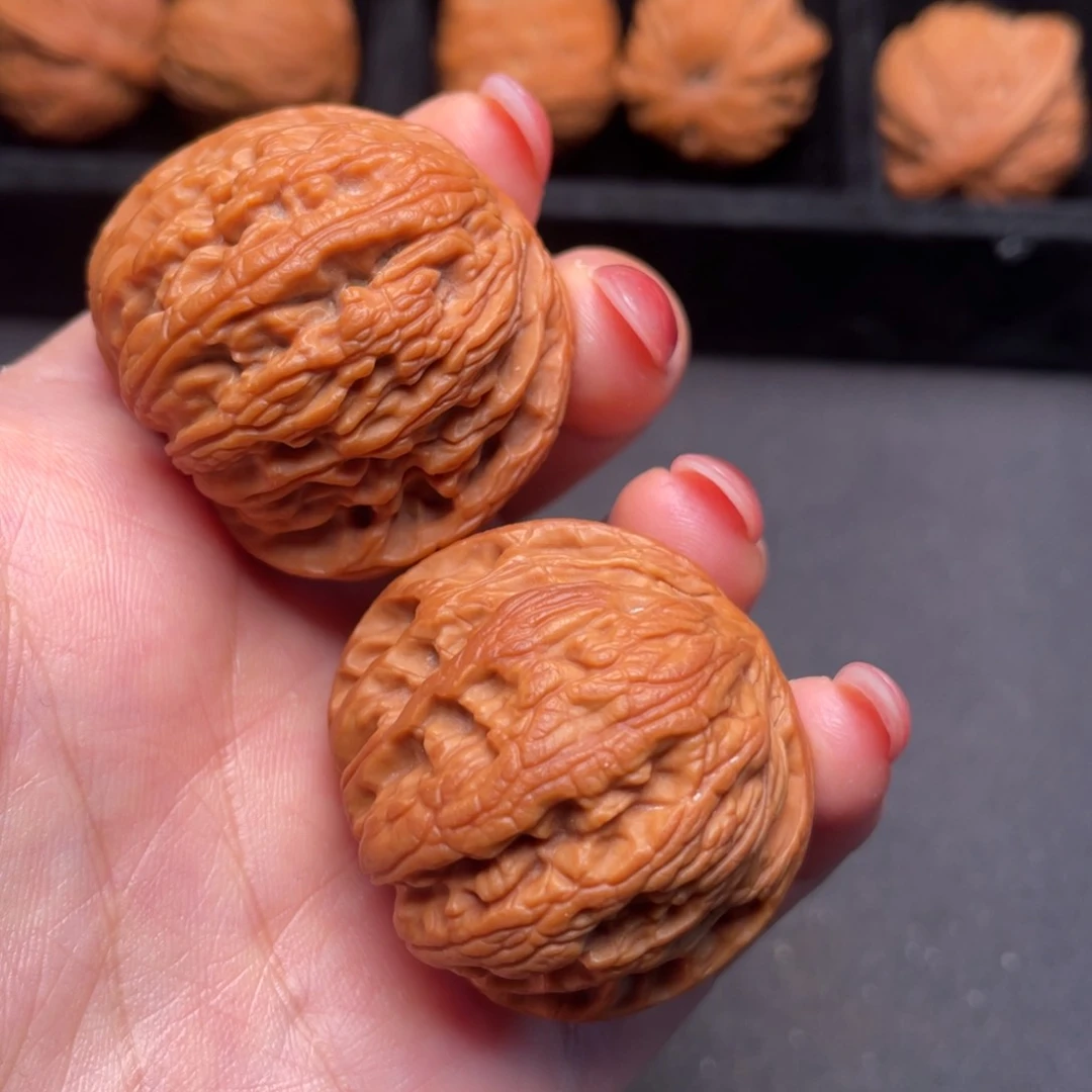 文玩核桃吊坠秦岭野生核桃