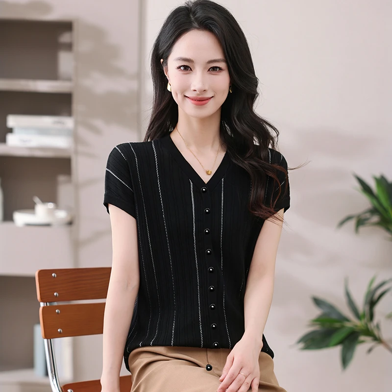 2025夏季圆领气质短袖洋气宽松显瘦短袖百搭时尚蝙蝠衫V领t恤黑色