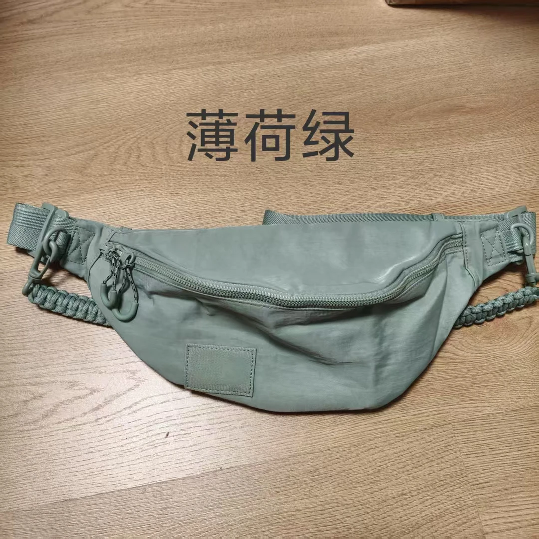 559时尚纯色腰包~