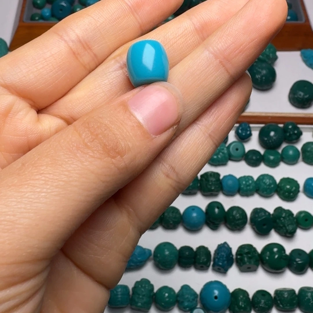 琉璃颈饰科技松配饰