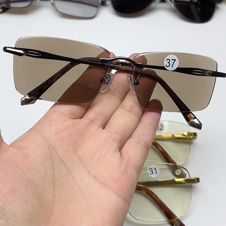 无框中茶色商务，37